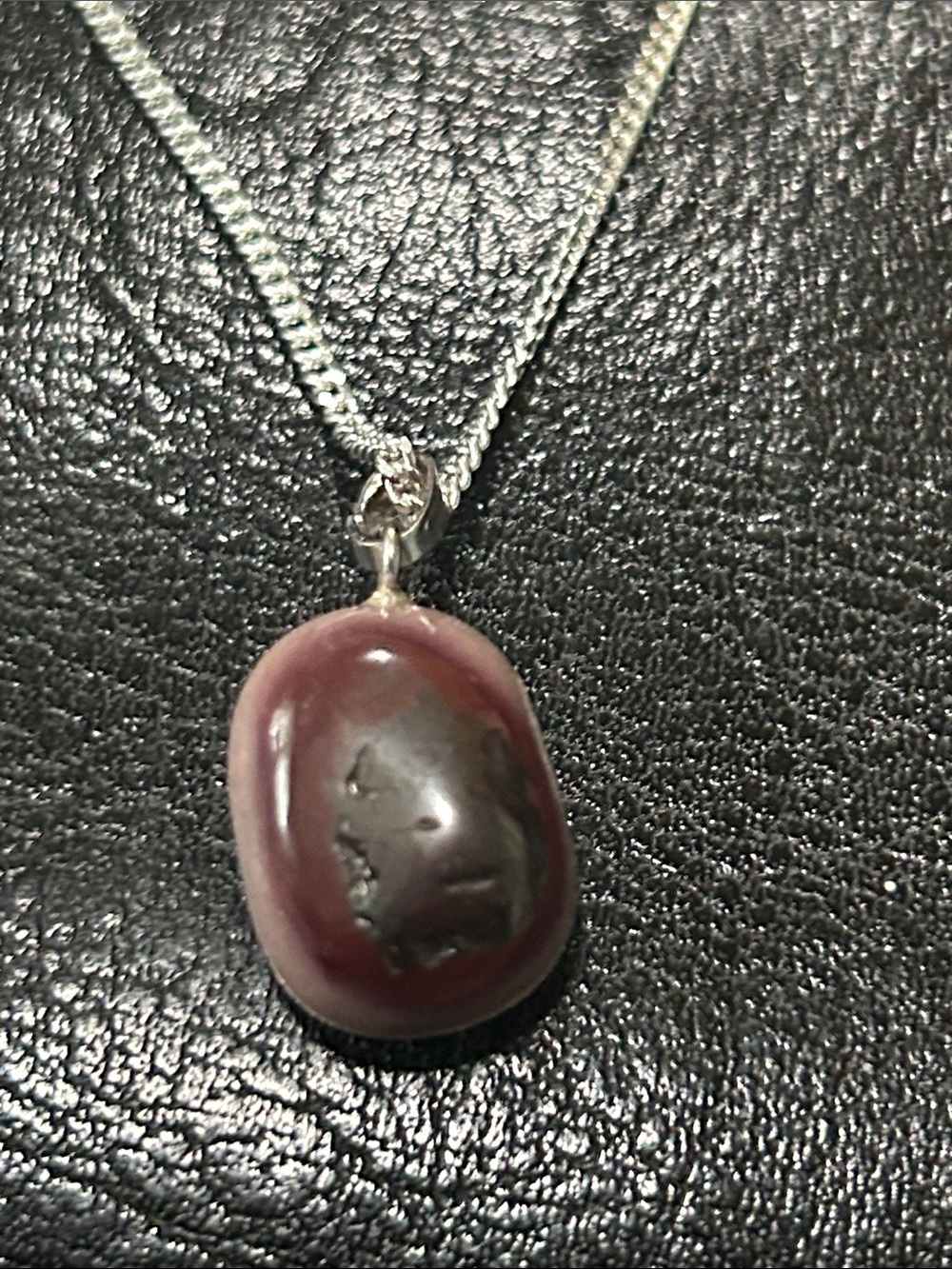Handcrafted Purple Stone Pendant Necklace in Silver Tone .925